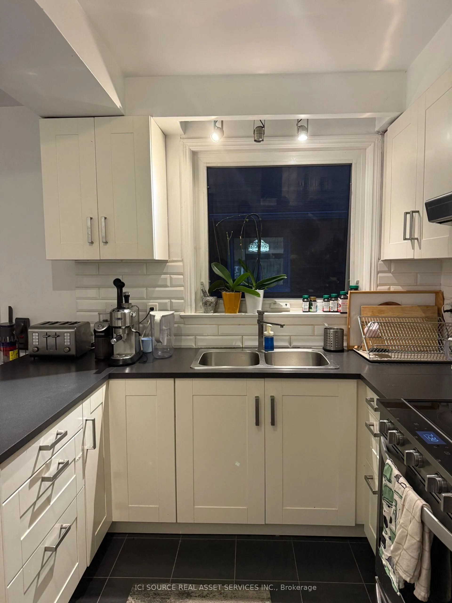 30 Faversham Crescent