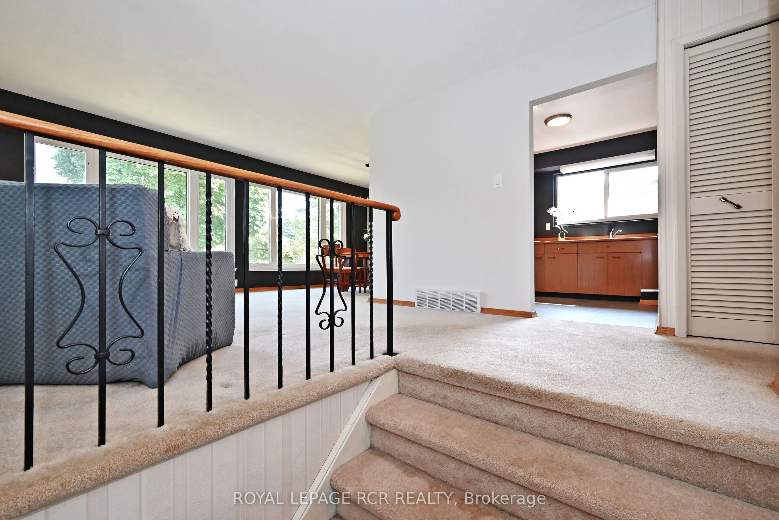 16 Cathedral Road