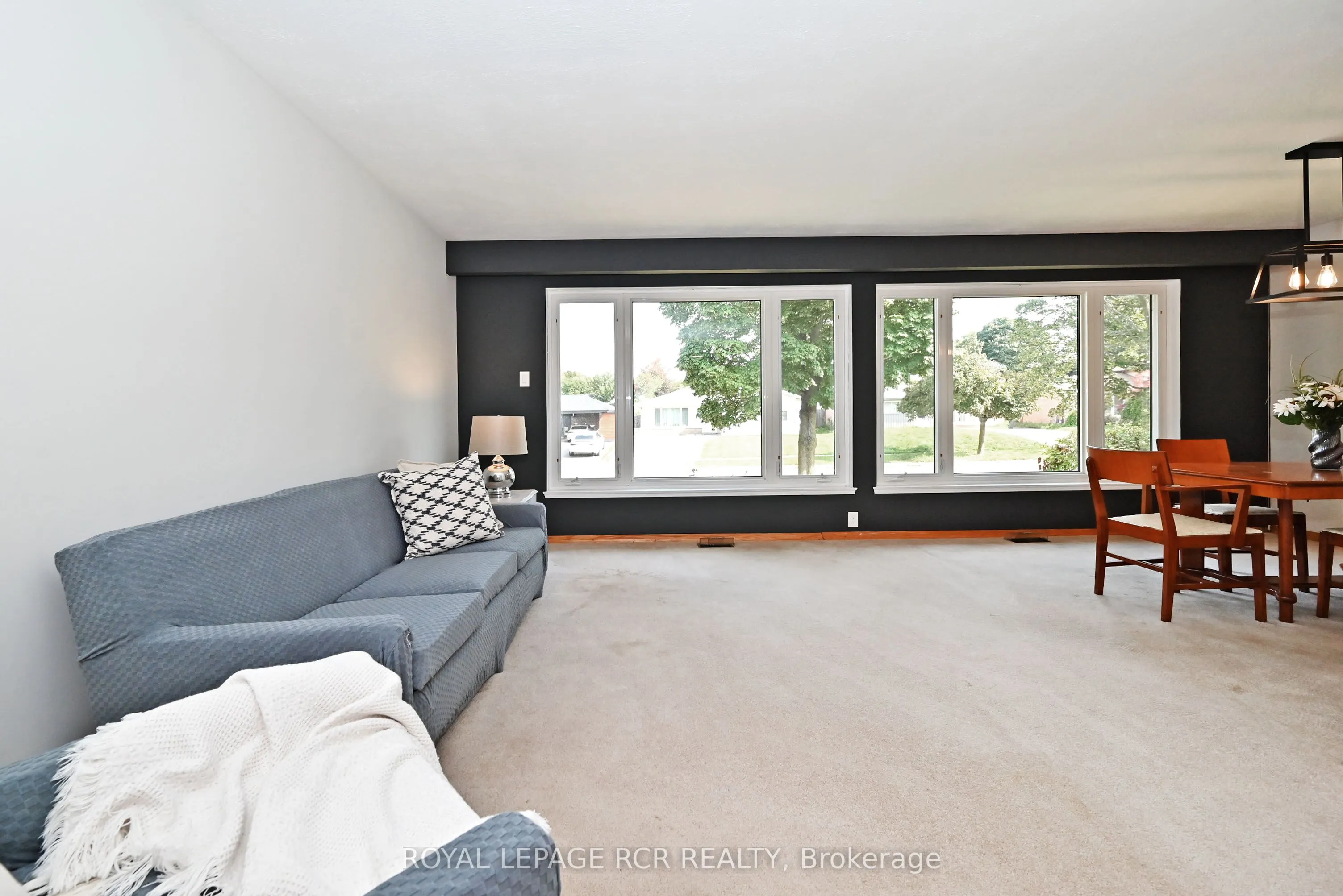 16 Cathedral Road