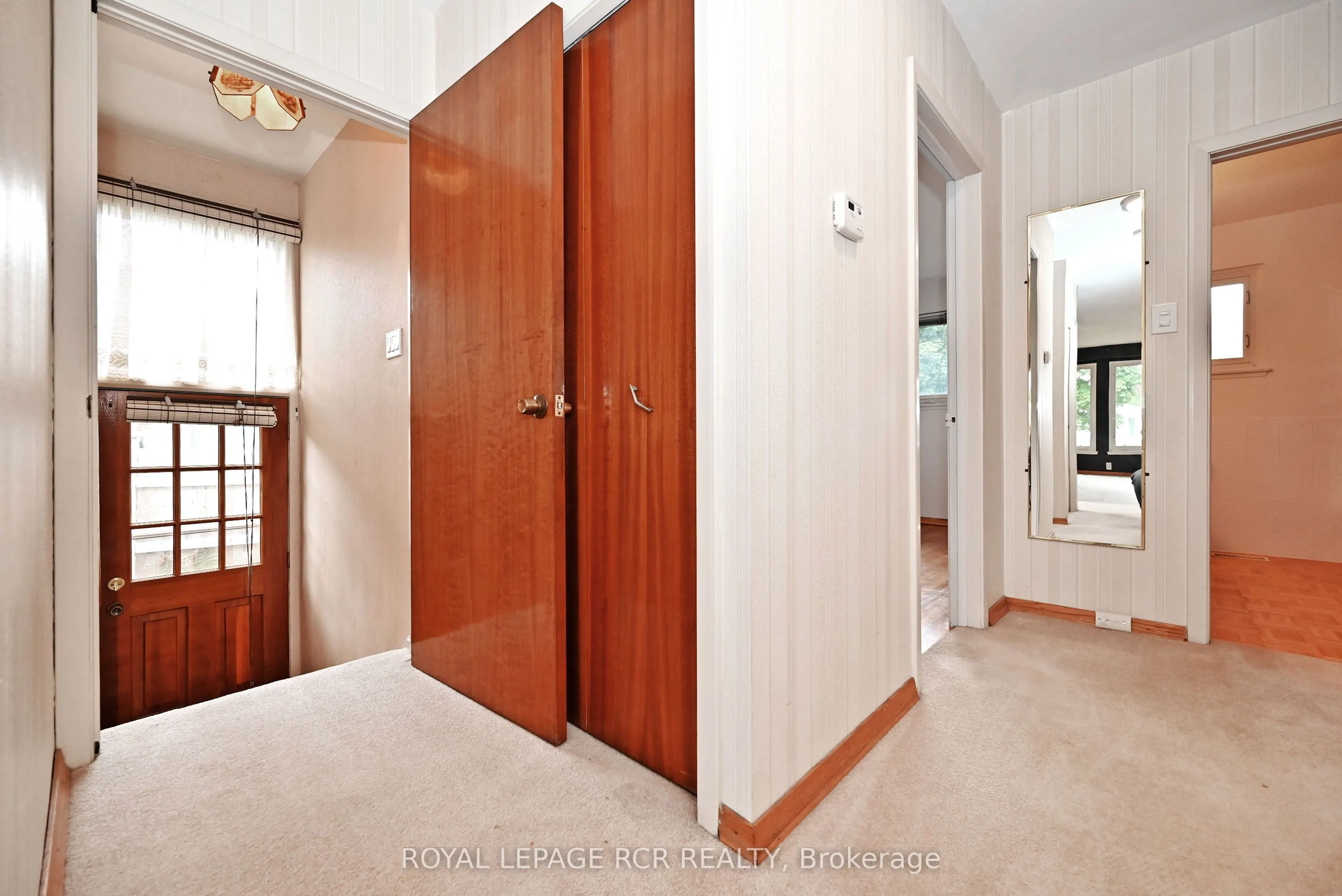 16 Cathedral Road