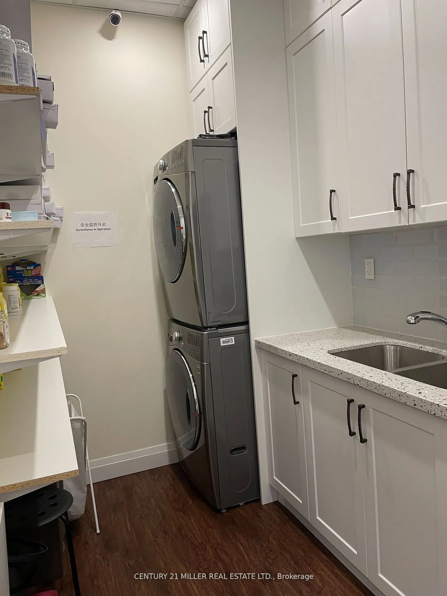 225 SPEERS Road, #10