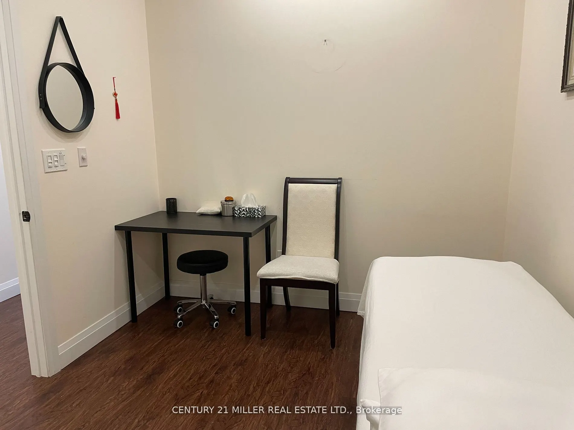 225 SPEERS Road, #10