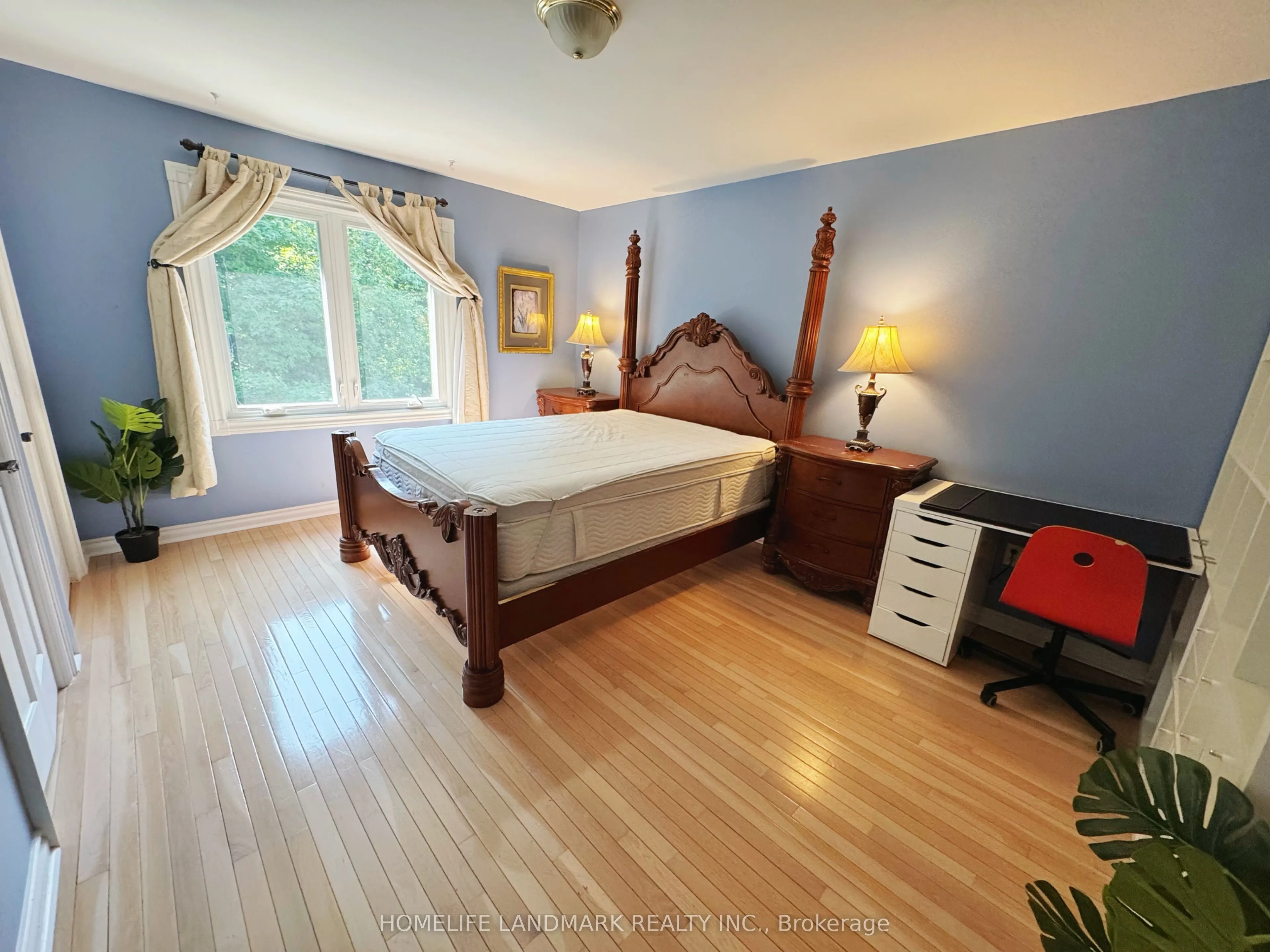 2415 Jarvis Street, #B4
