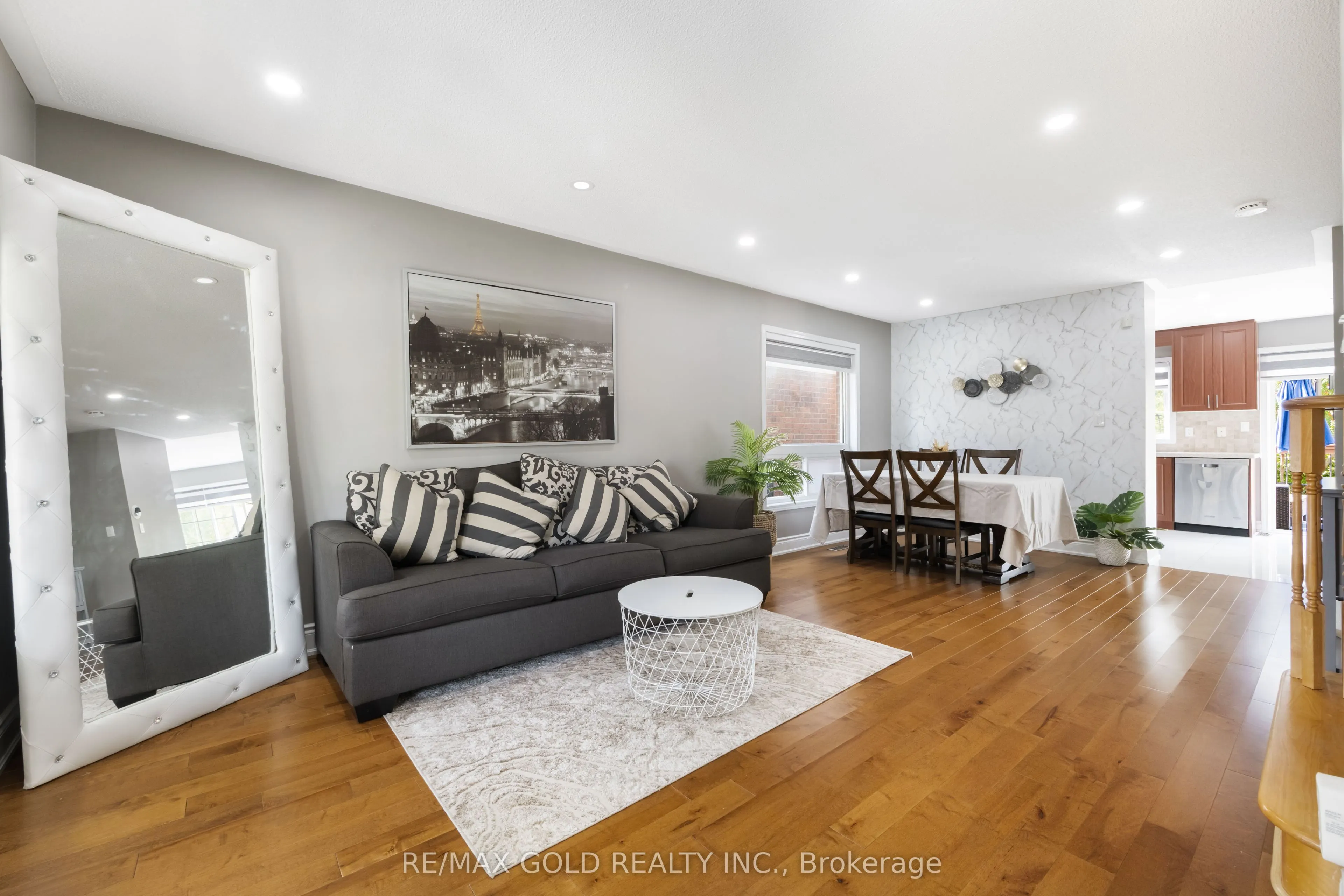 36 Fidelity Avenue