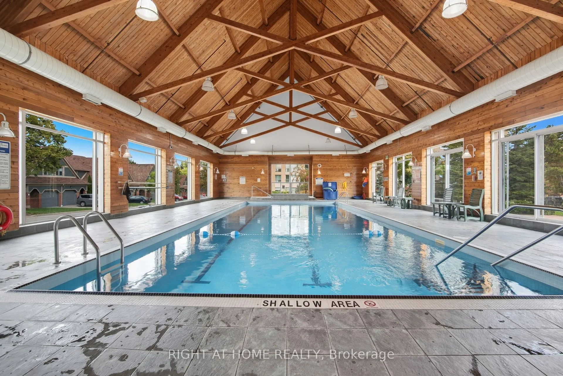 2155 Burnhamthorpe Road W, #909