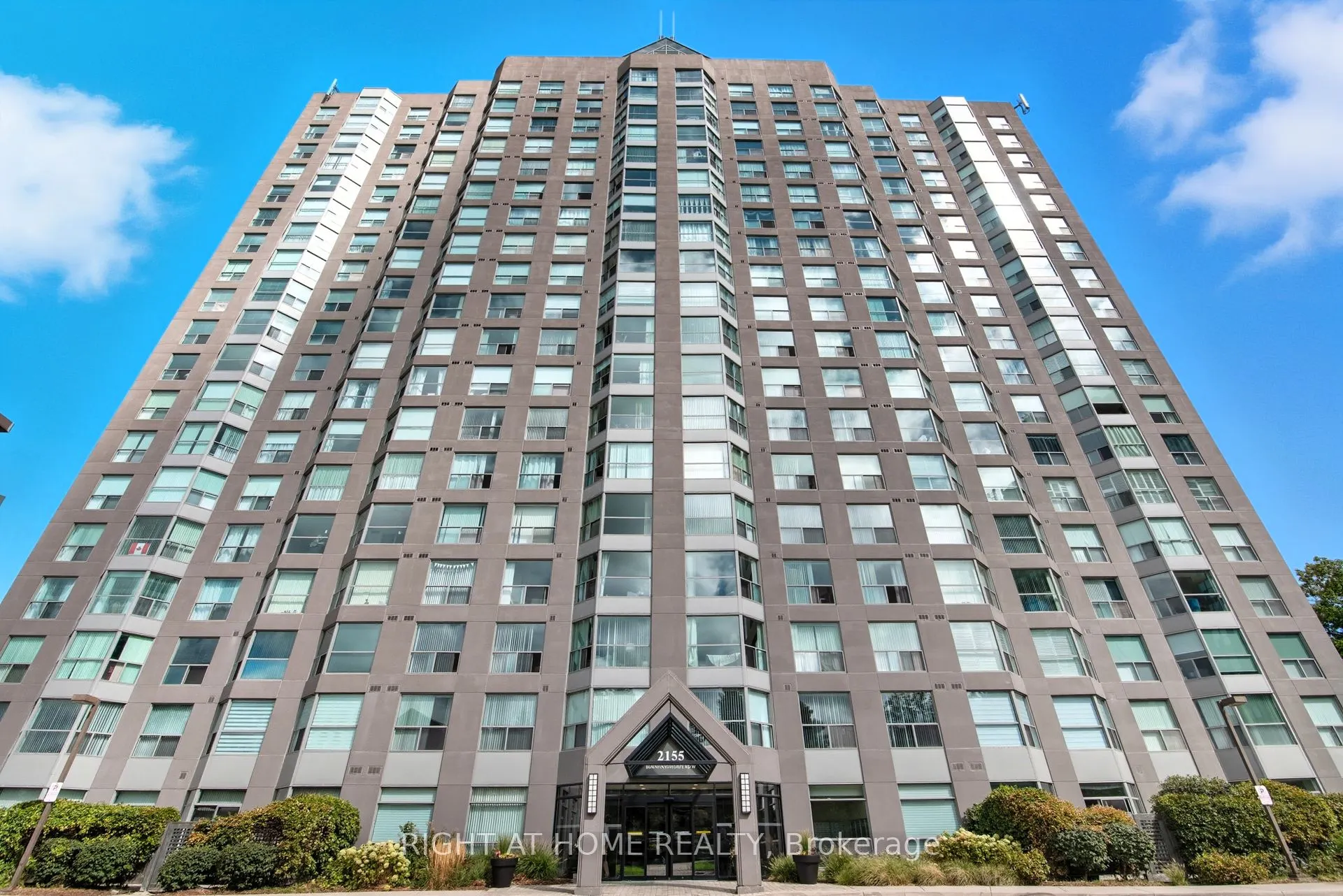 2155 Burnhamthorpe Road W, #909