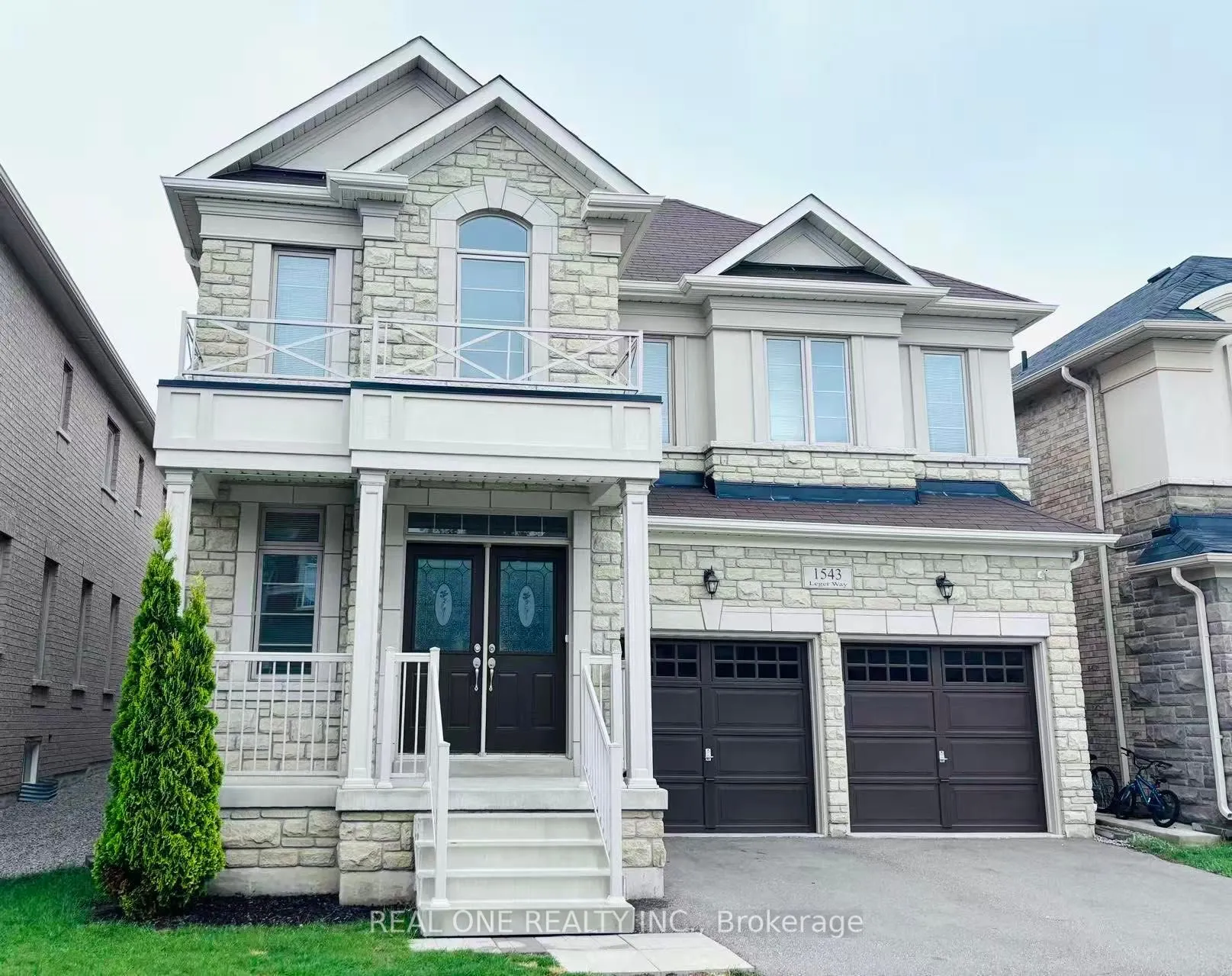 1543 Leger Way