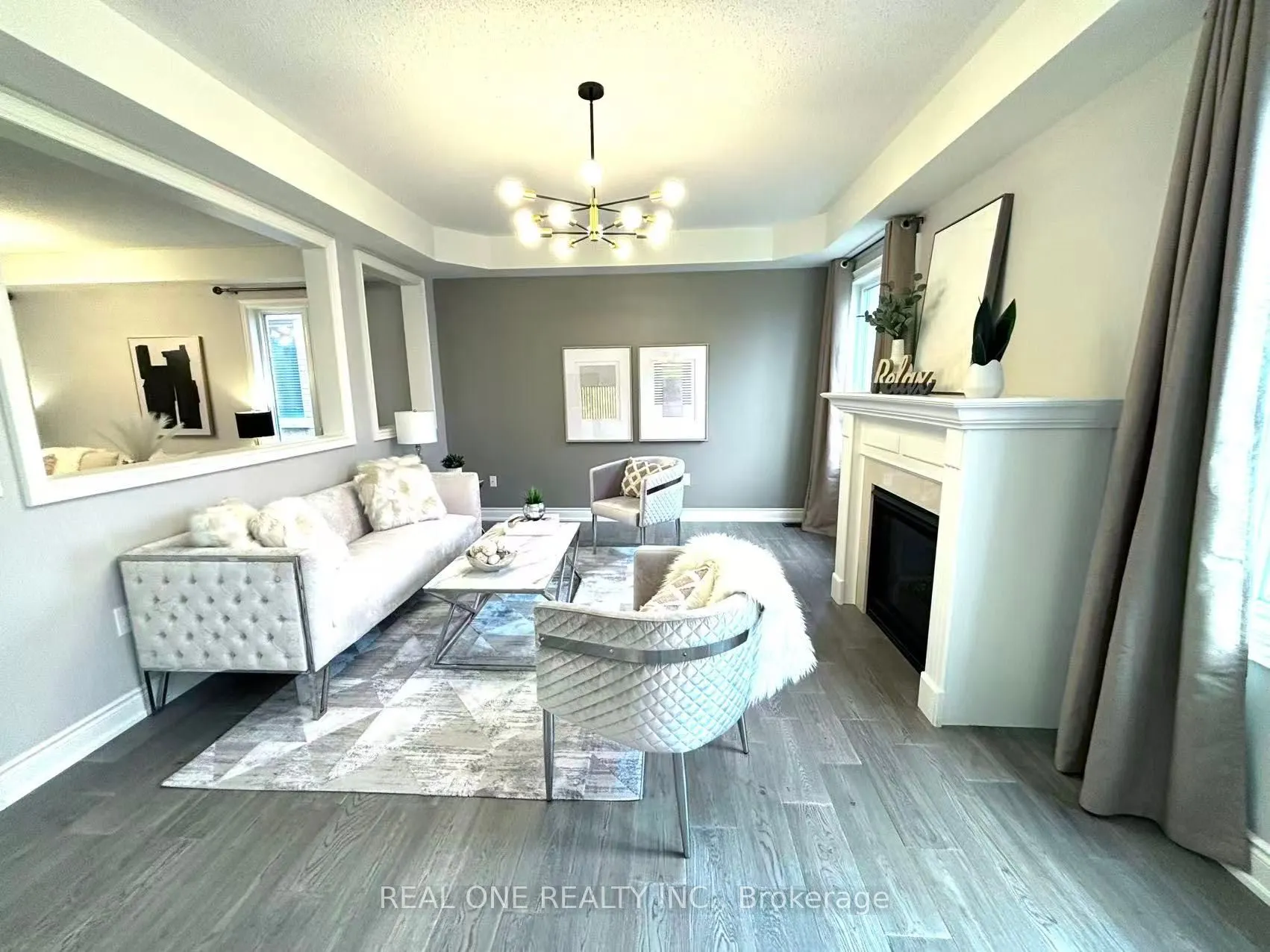 1543 Leger Way