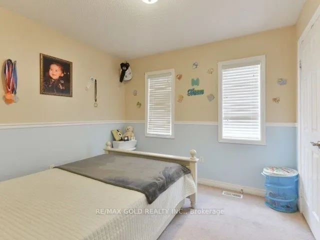49 Pergola Way