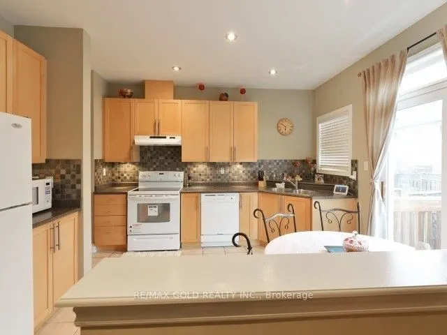 49 Pergola Way