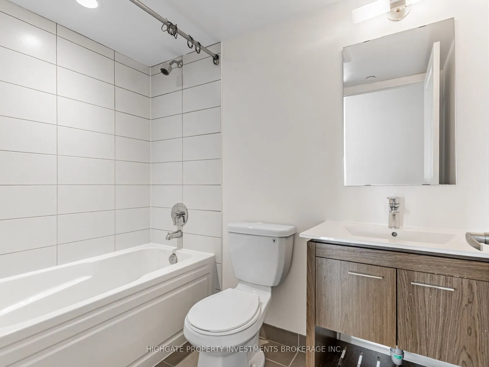 80 Esther Lorrie Drive, #512