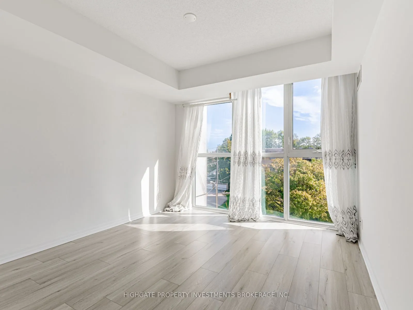 80 Esther Lorrie Drive, #512