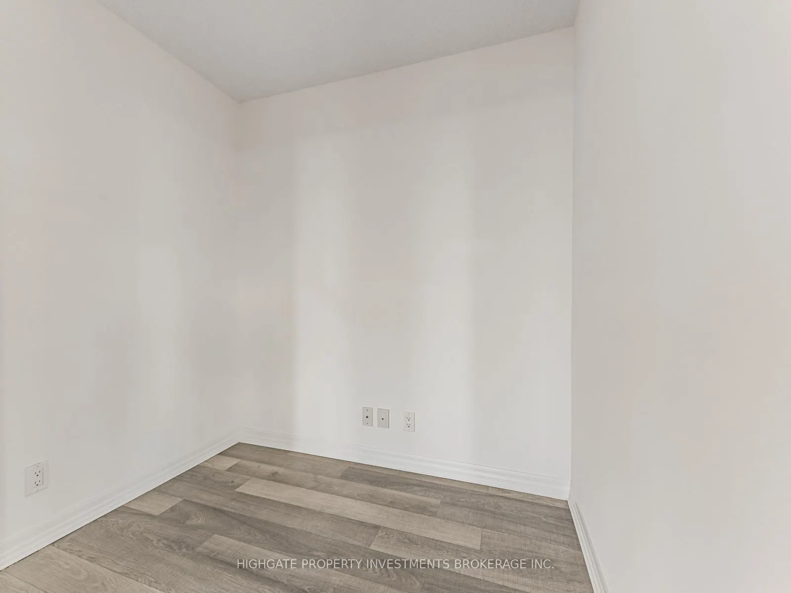 80 Esther Lorrie Drive, #512