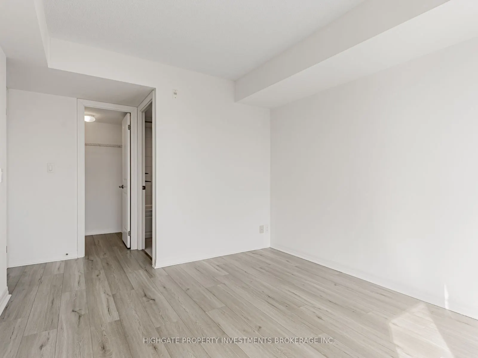 80 Esther Lorrie Drive, #512