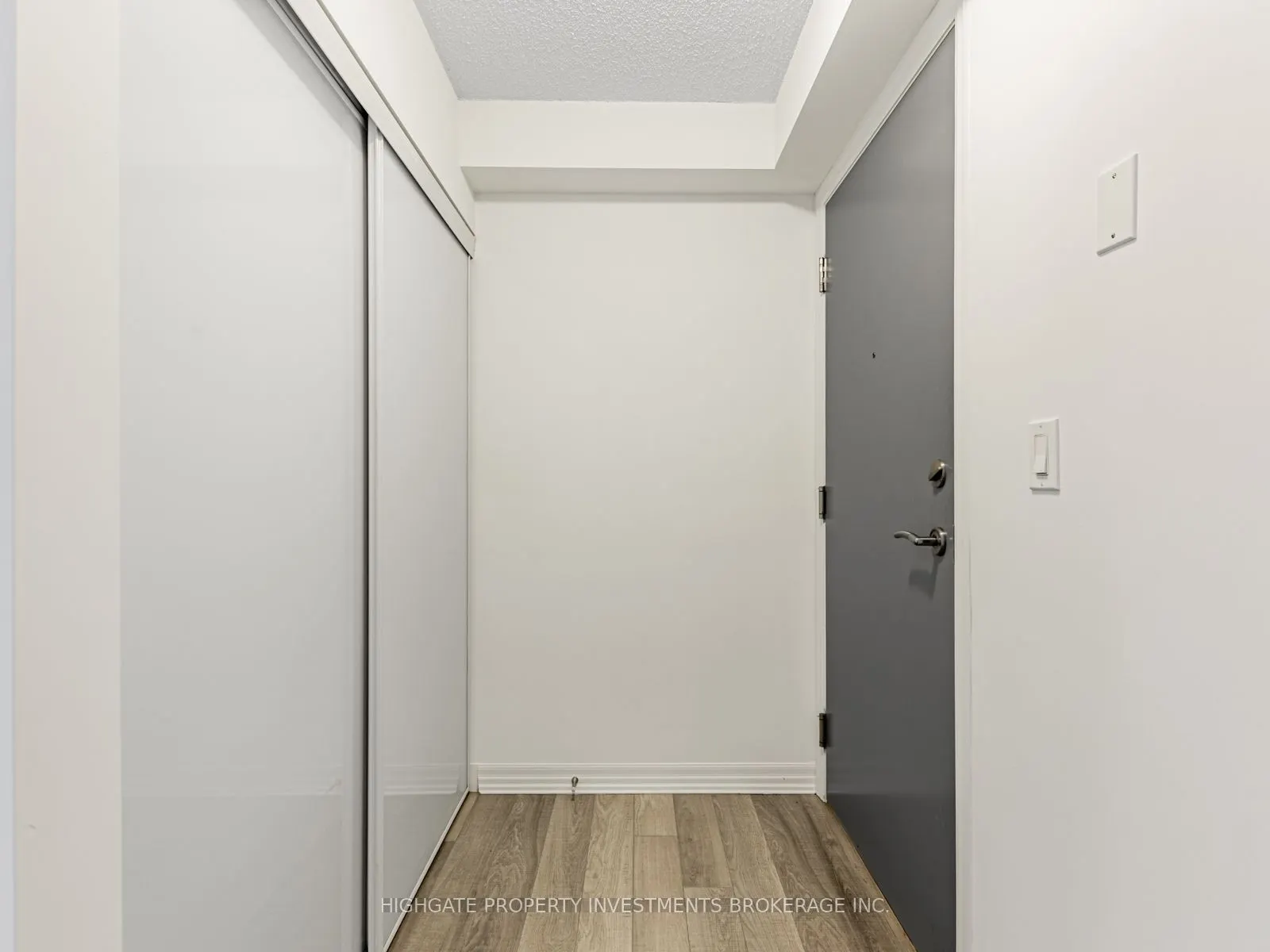 80 Esther Lorrie Drive, #512