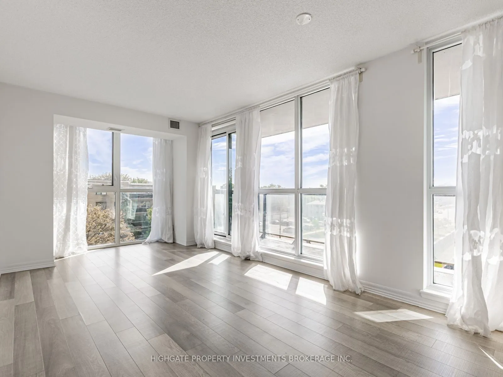 80 Esther Lorrie Drive, #512