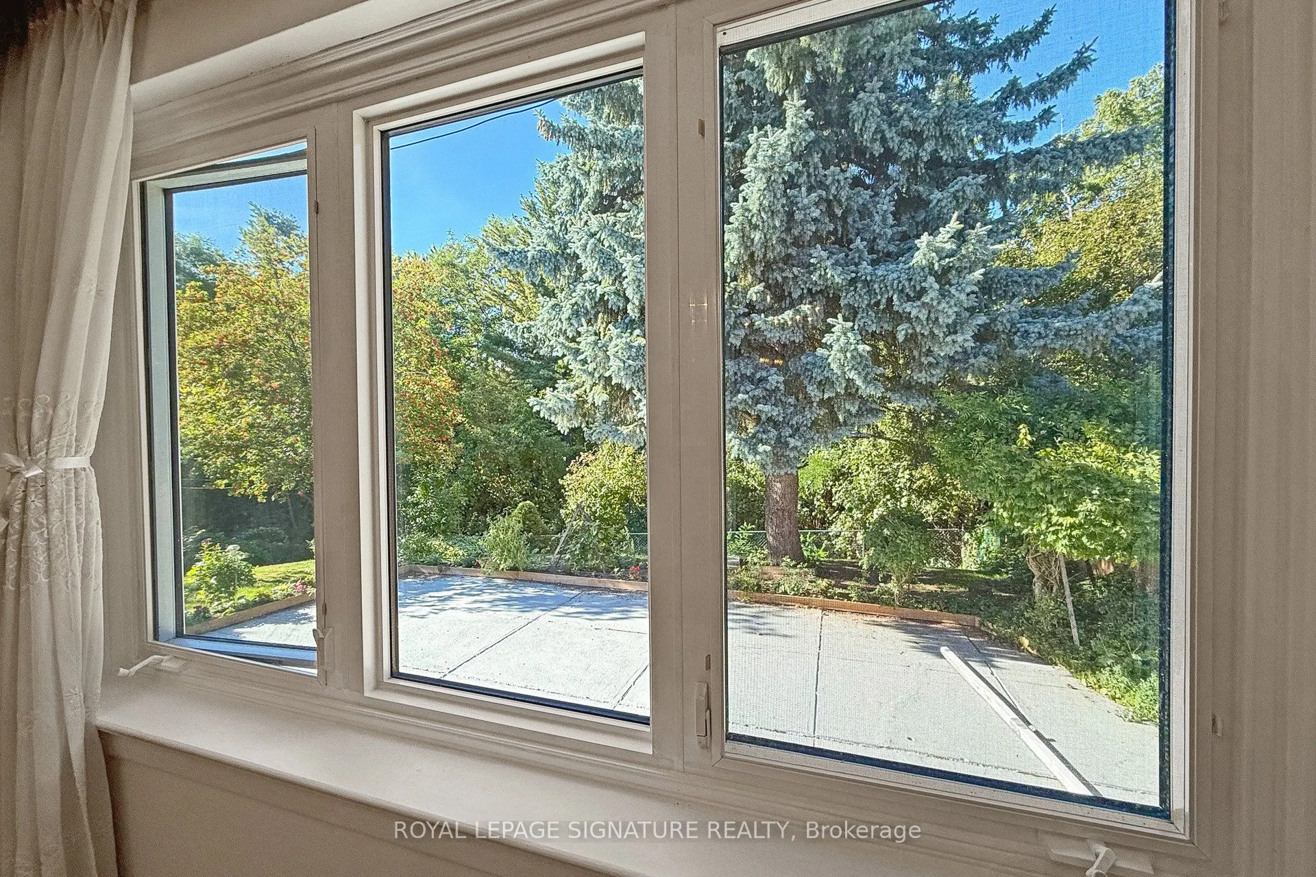 78 Langholm Drive