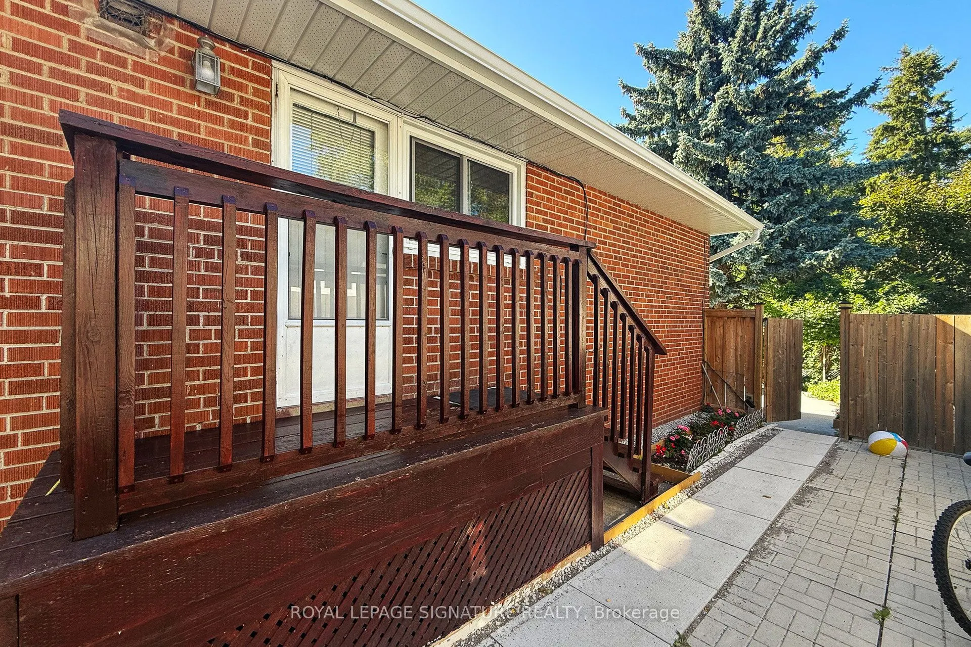 78 Langholm Drive