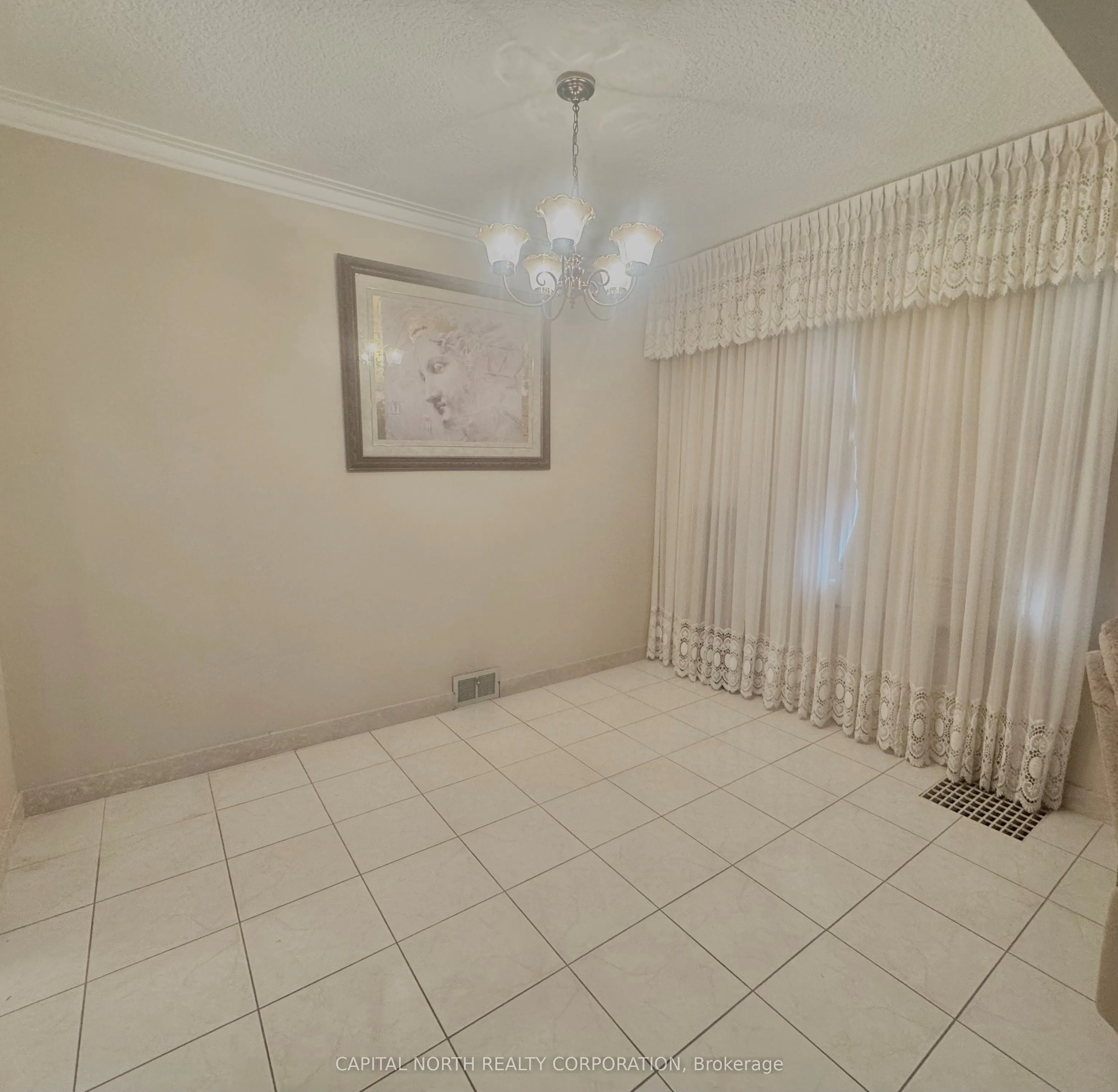 70 Beechborough Avenue