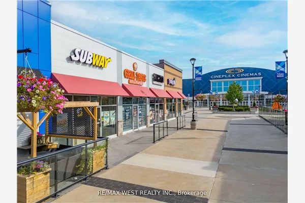 90 Courtneypark Drive E, #2