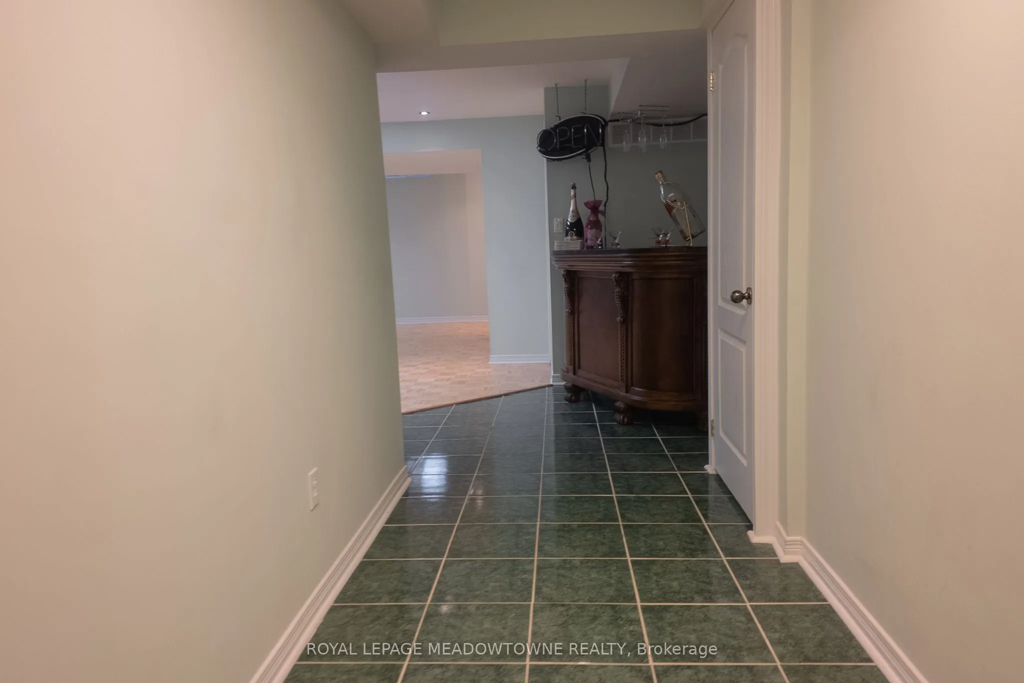47 Earl Grey Crescent