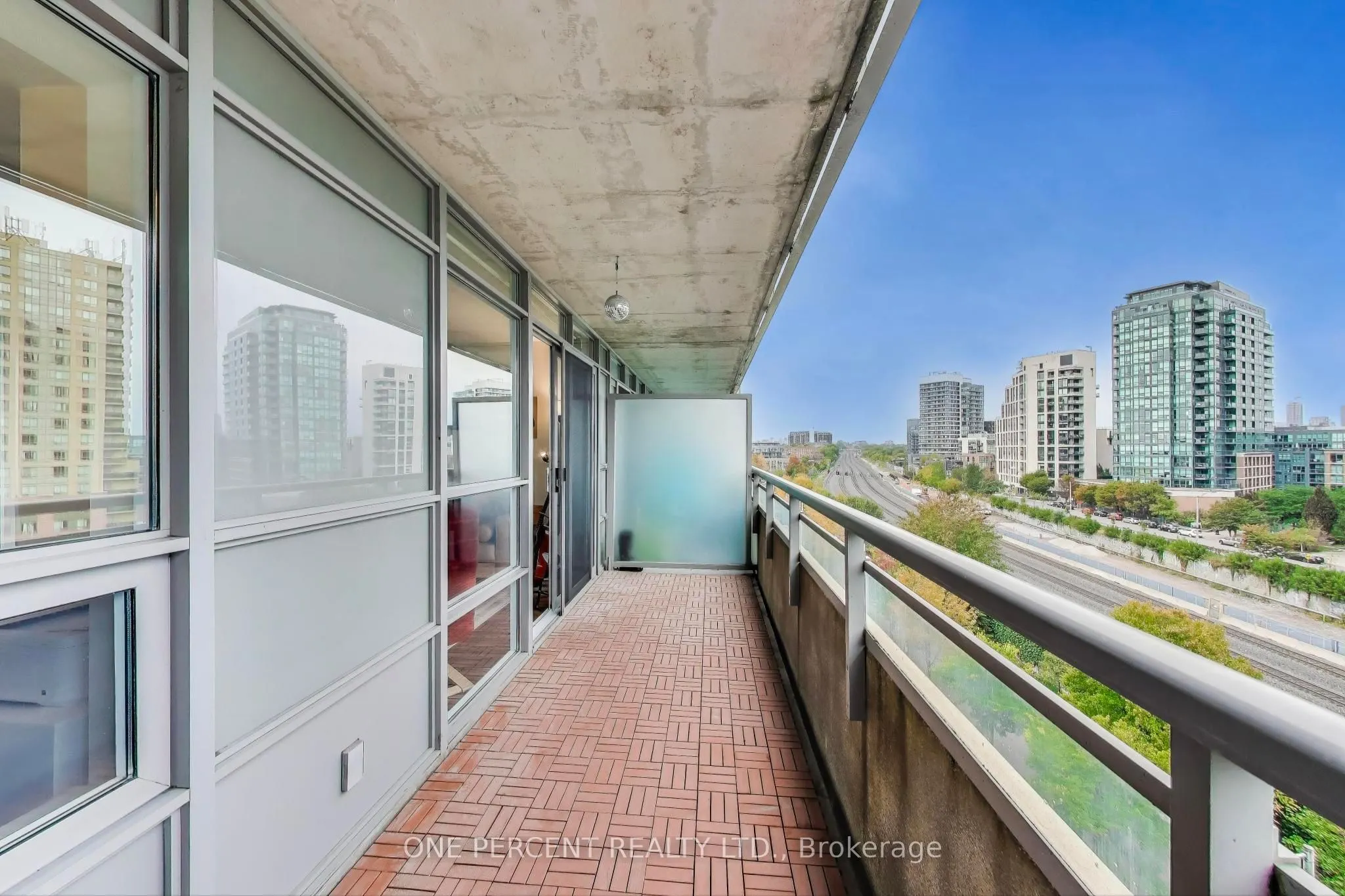 38 Joe Shuster Way, #723