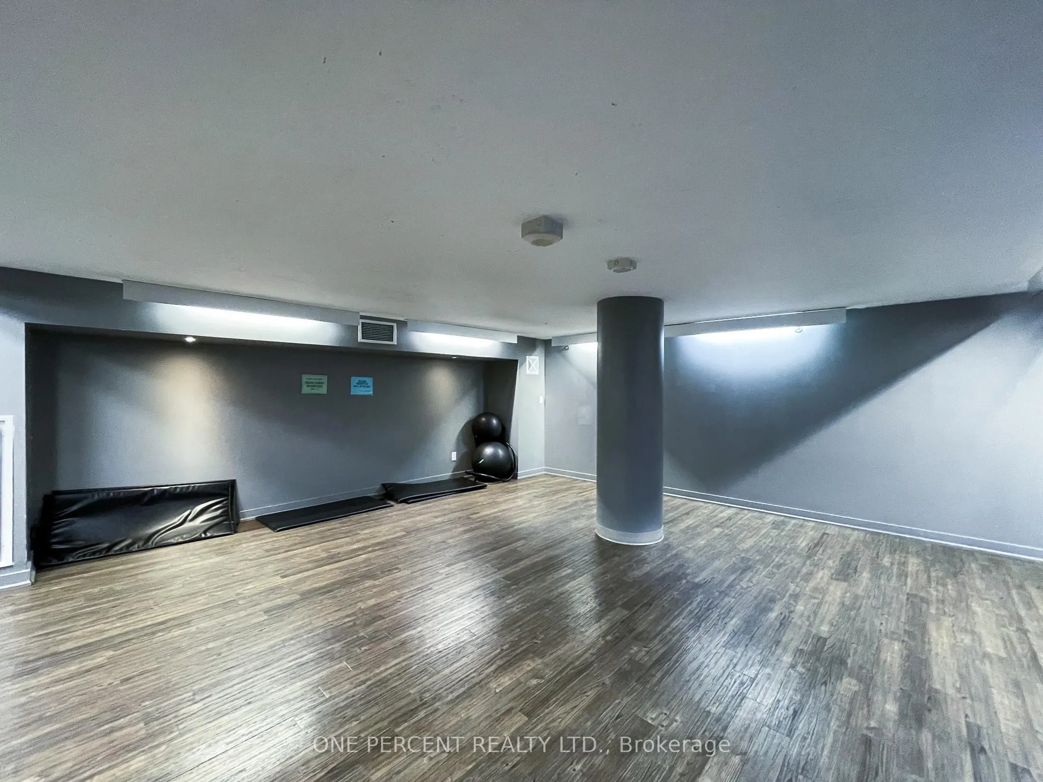 38 Joe Shuster Way, #723