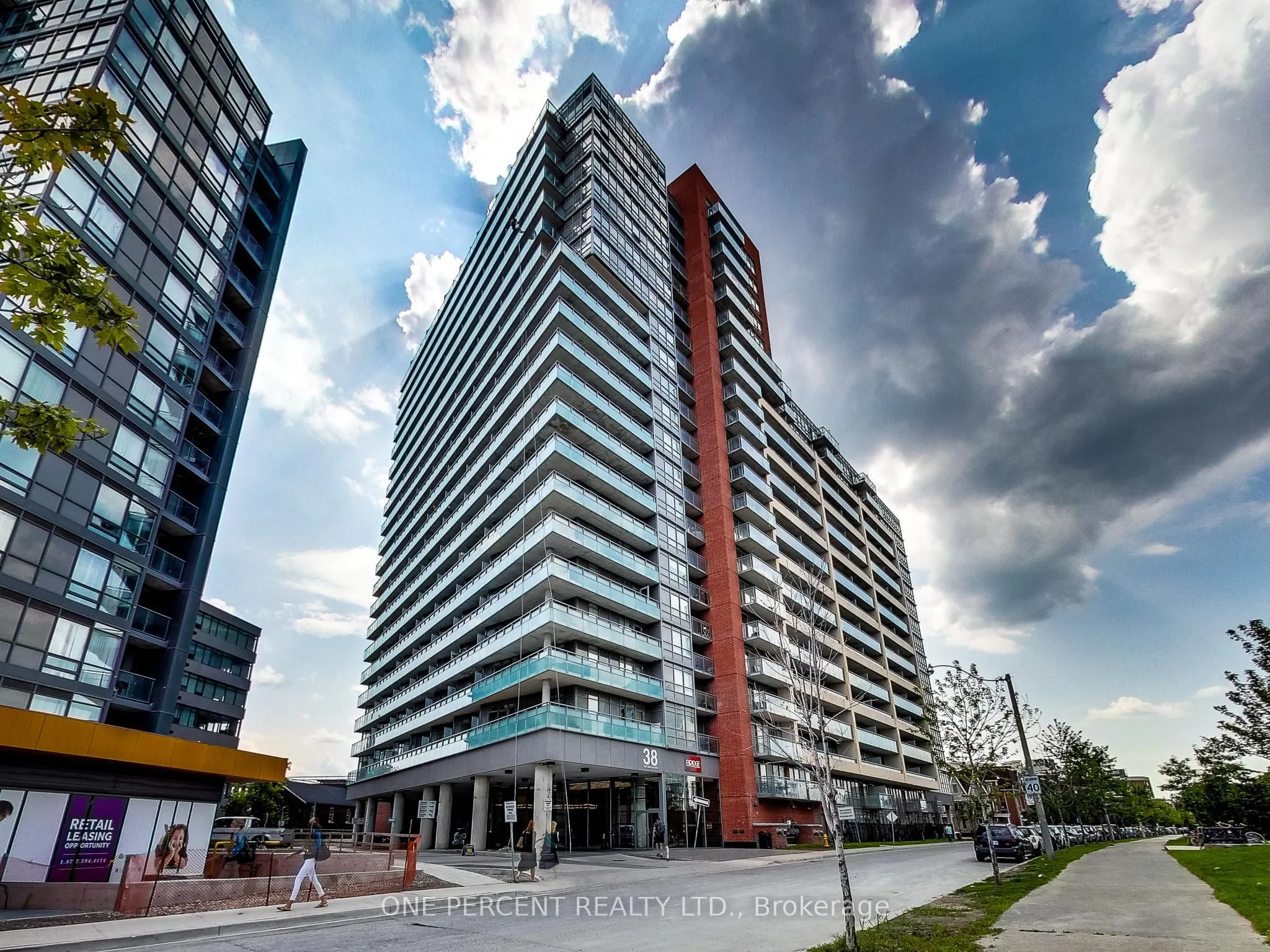 38 Joe Shuster Way, #723