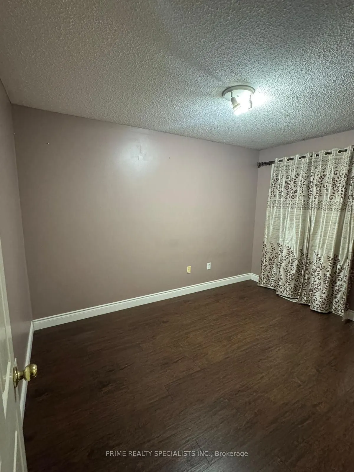 122 Olympia Crescent