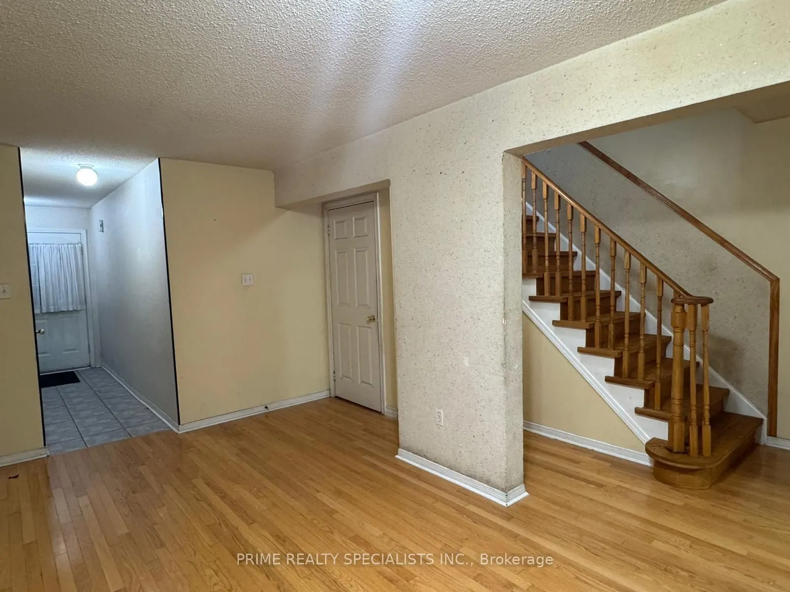 122 Olympia Crescent