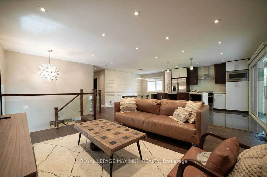 76 Langholm Drive