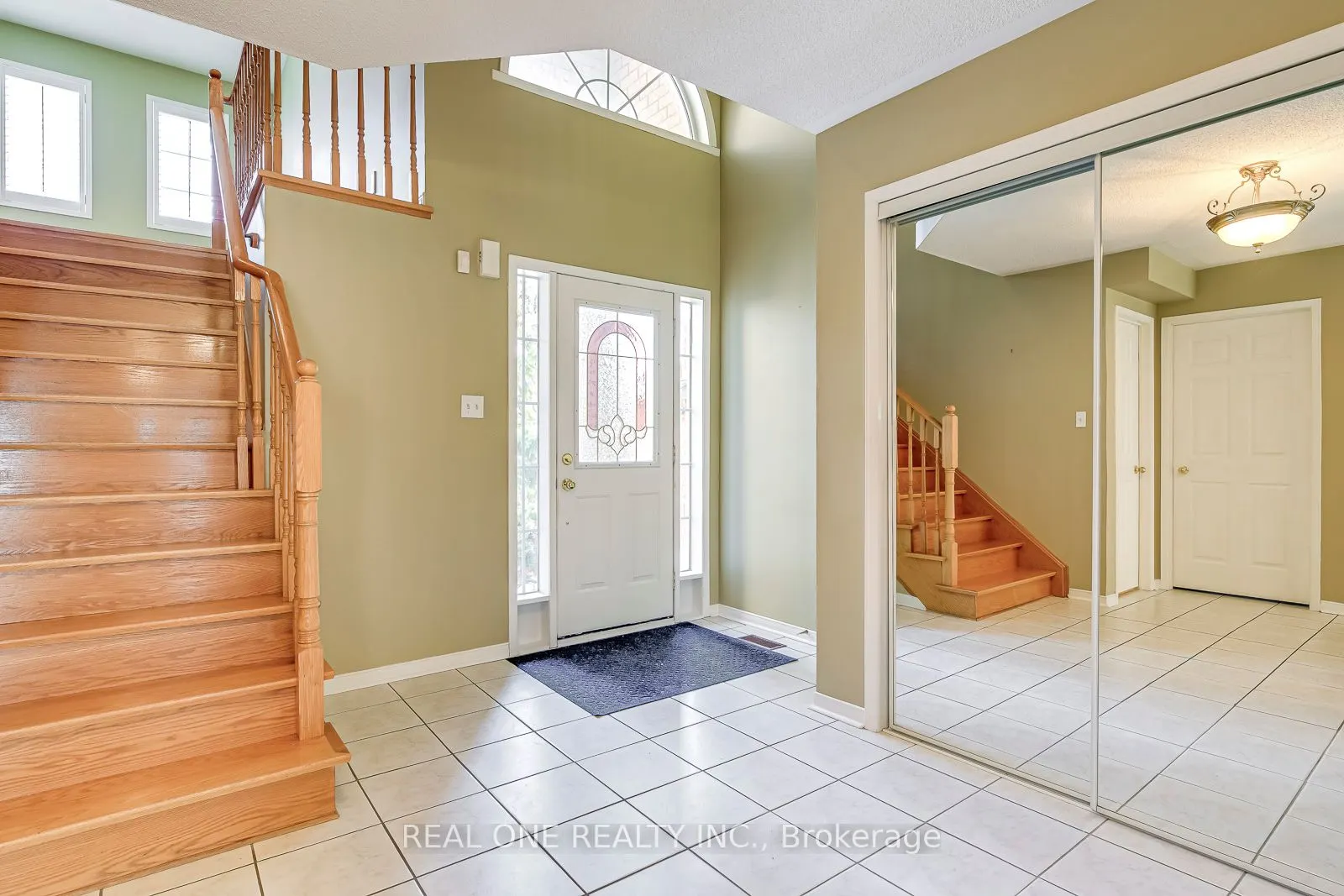 3857 Ridgepoint Way
