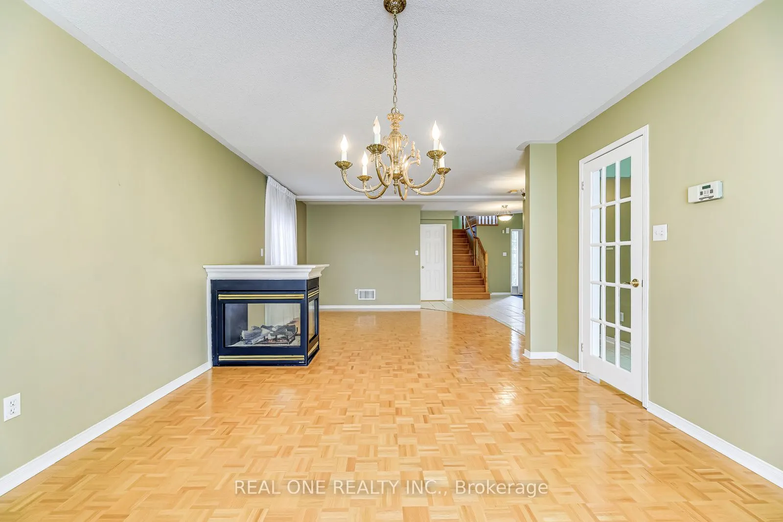 3857 Ridgepoint Way