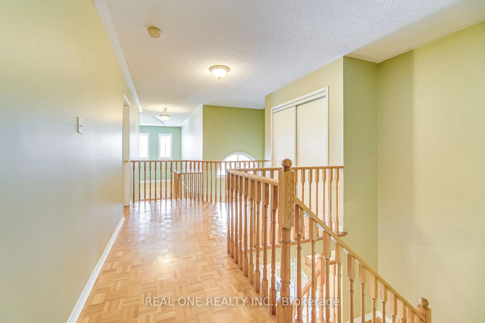 3857 Ridgepoint Way