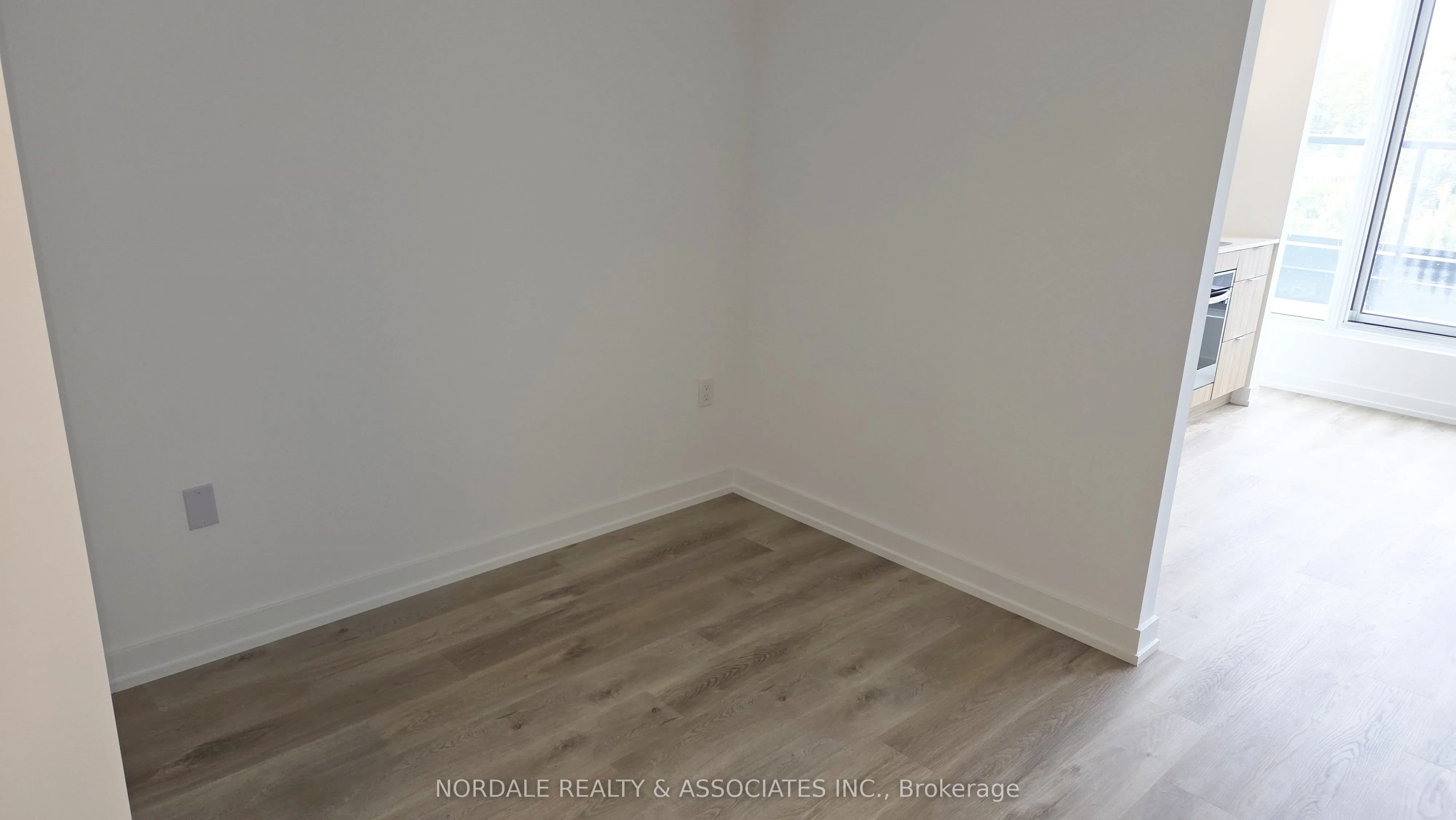6 Chartwell Road, #325