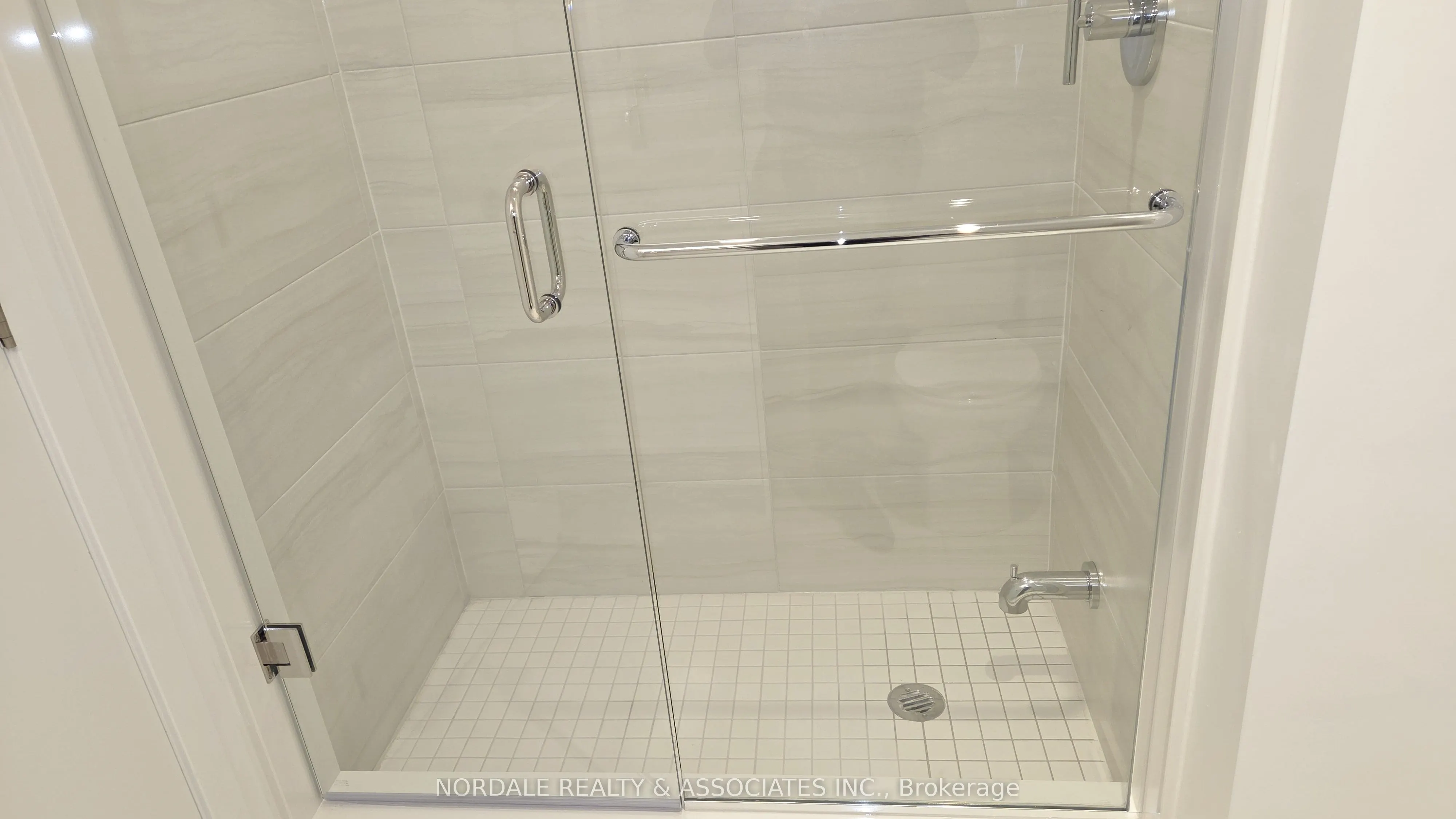 6 Chartwell Road, #325