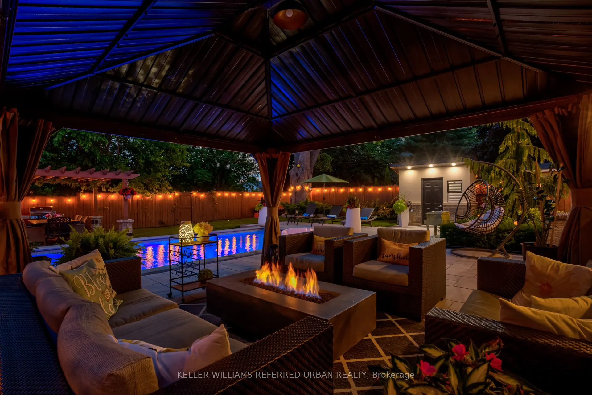 1376 Applewood Road