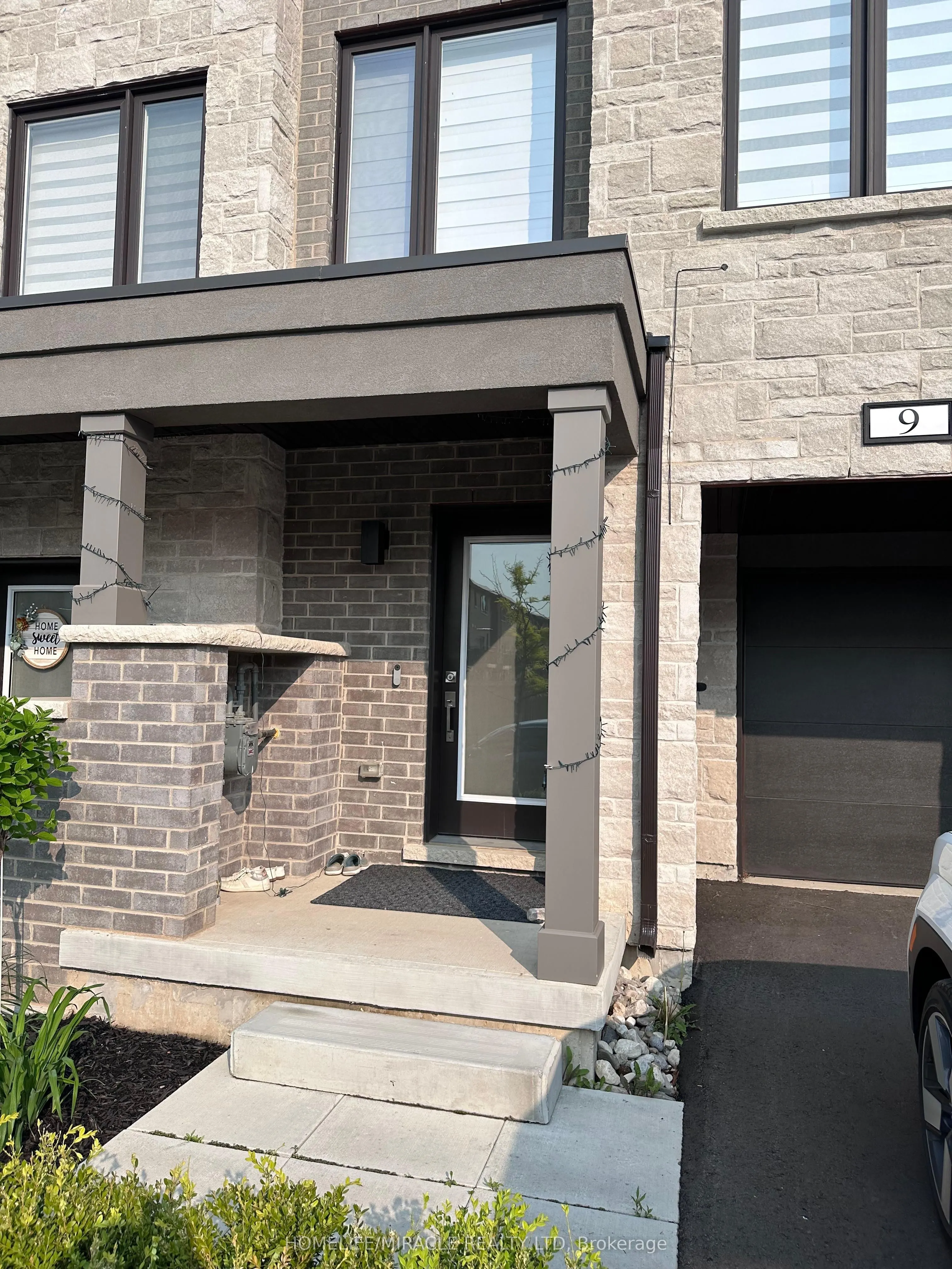 9 Briar Court