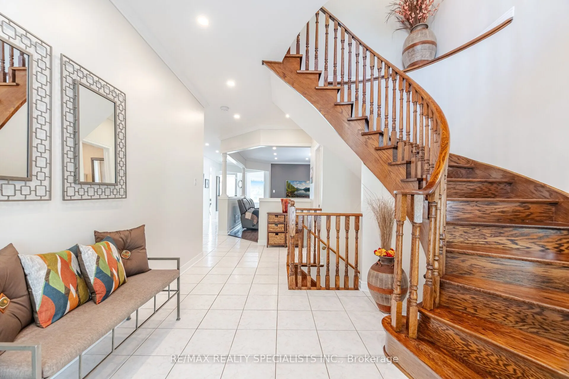 74 Robarts Drive
