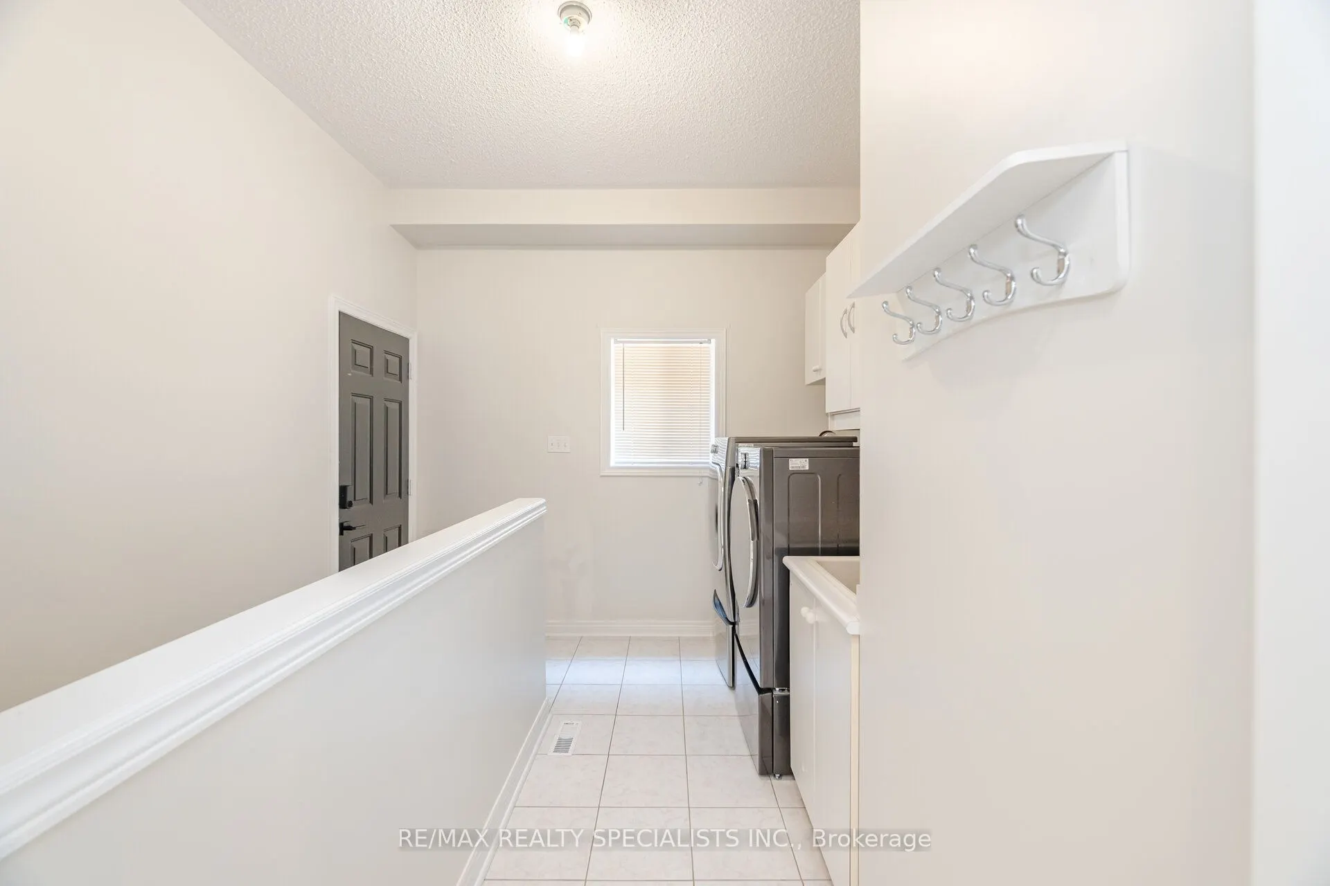 74 Robarts Drive