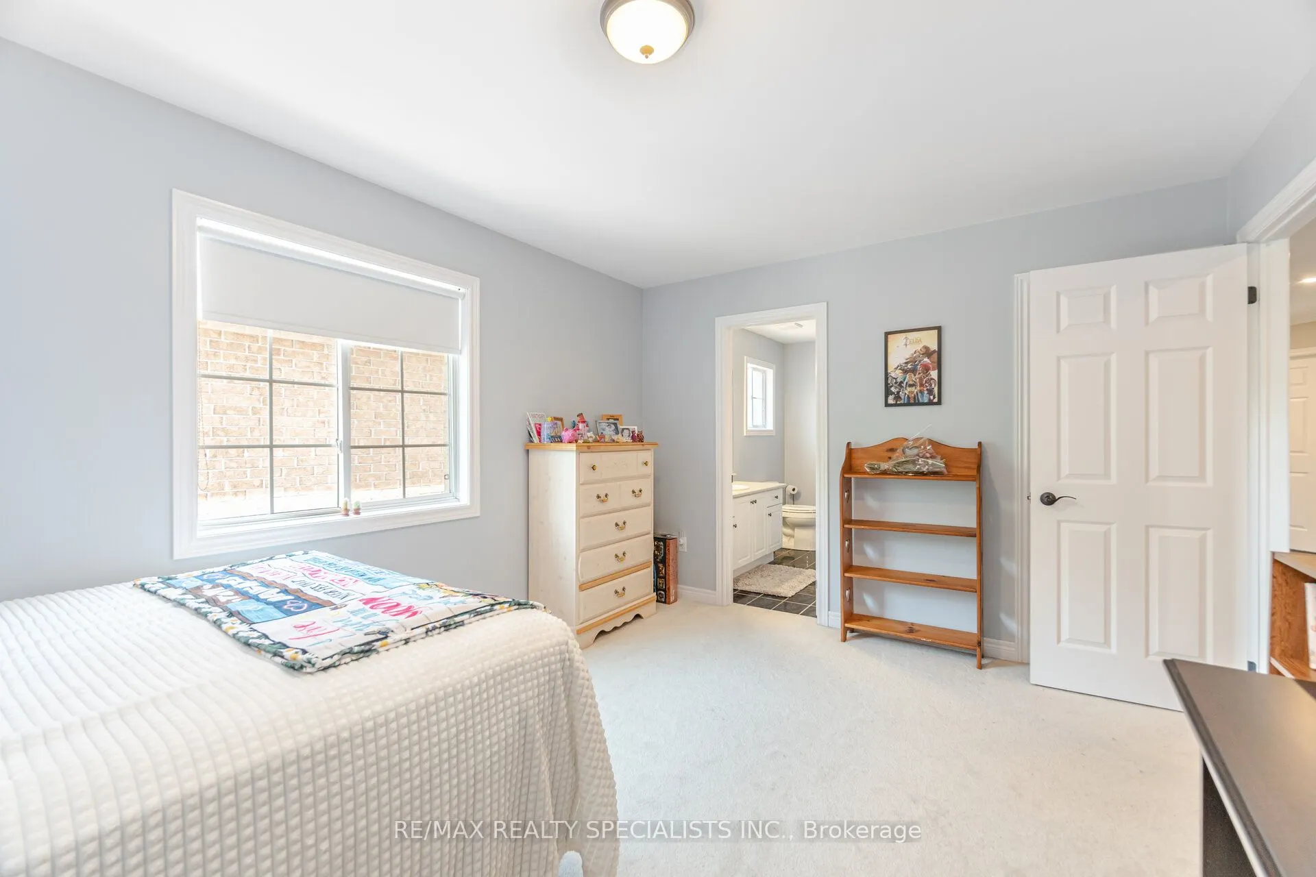 74 Robarts Drive