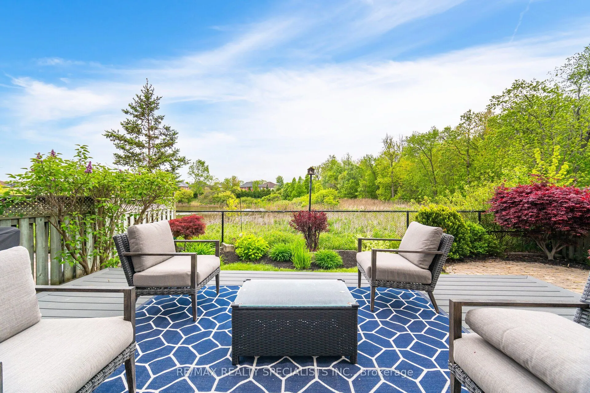 74 Robarts Drive
