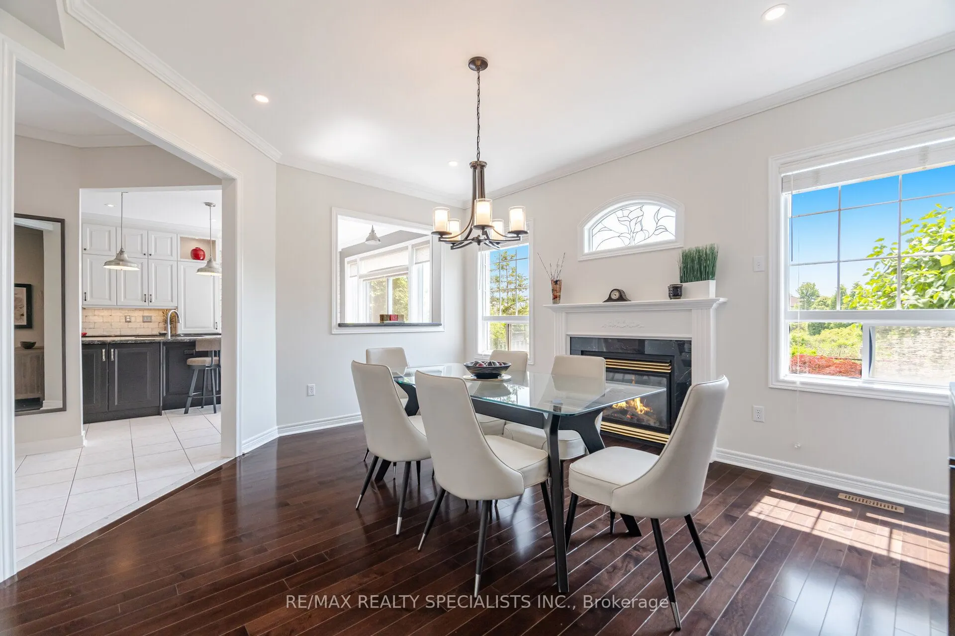 74 Robarts Drive