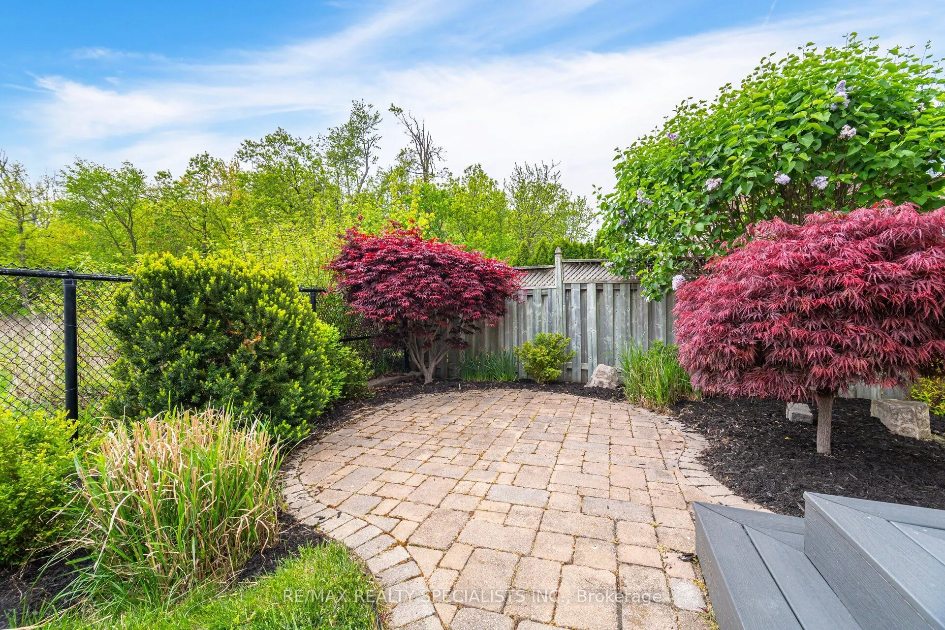 74 Robarts Drive