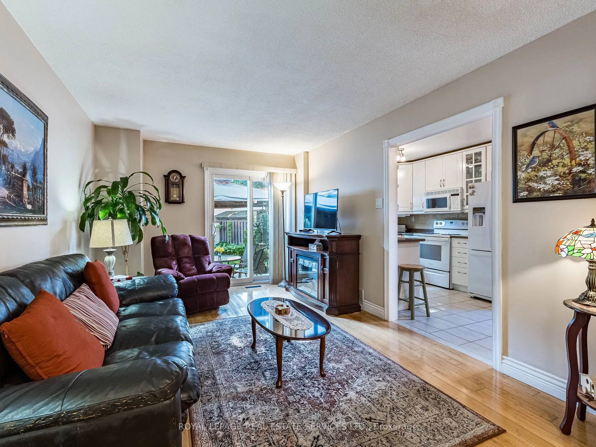 77 Martindale Crescent