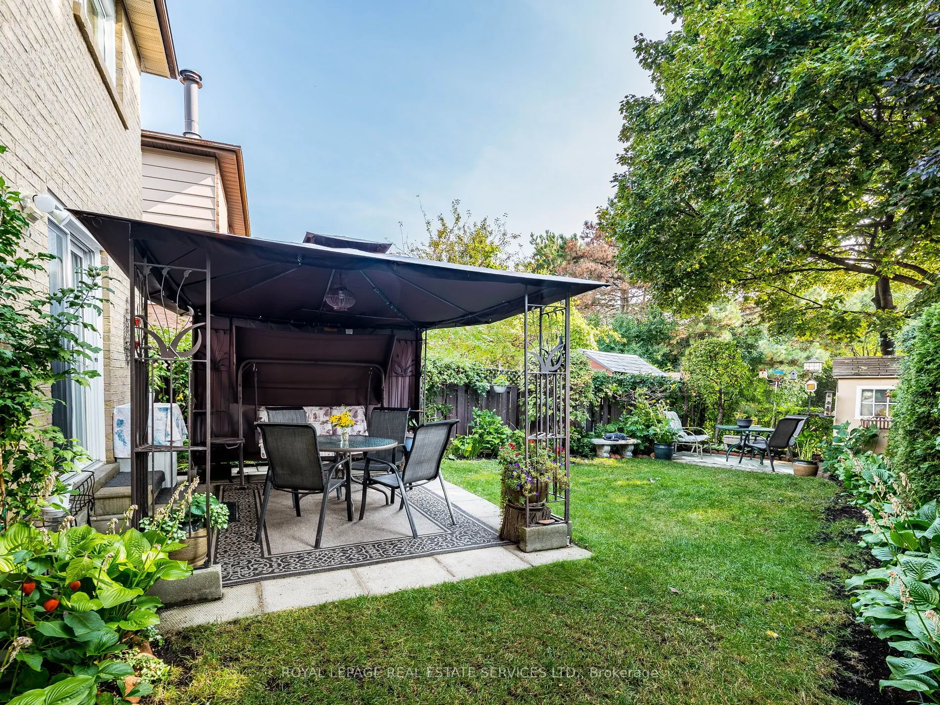 77 Martindale Crescent