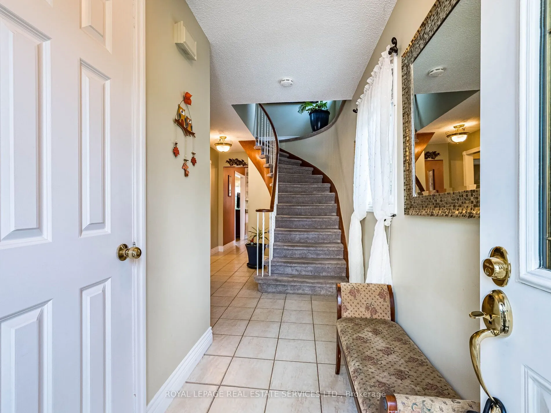 77 Martindale Crescent