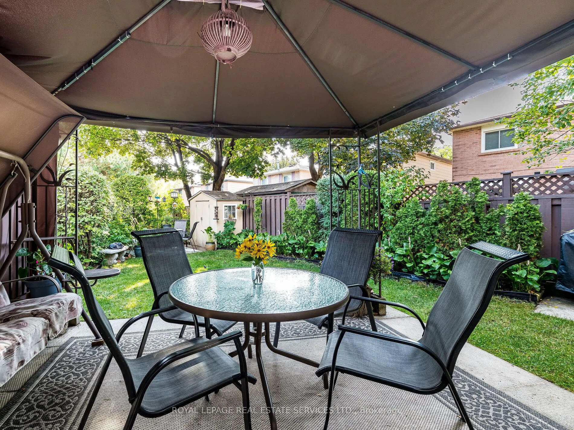 77 Martindale Crescent