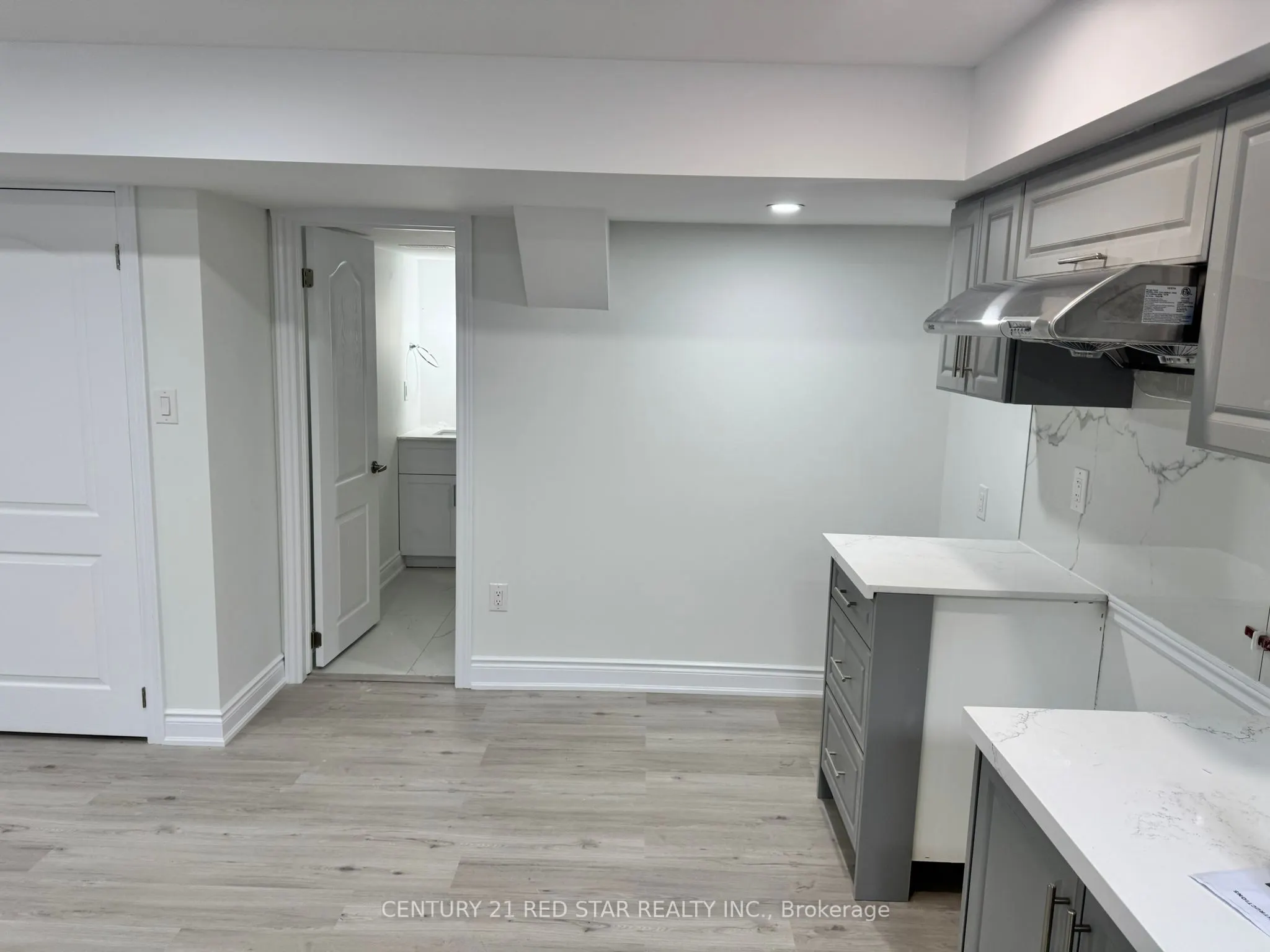 1 Goodview Drive