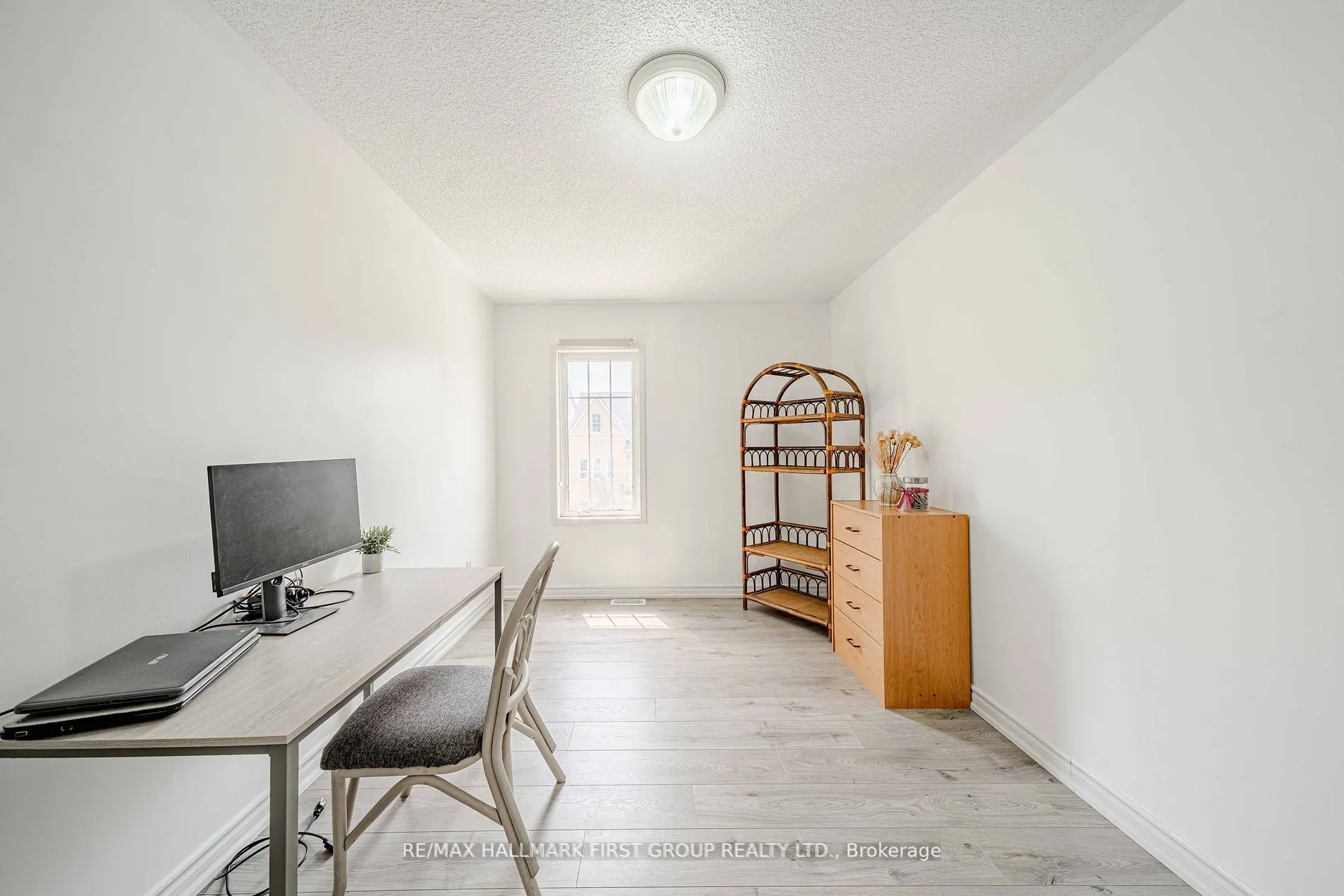 19 Kidd Terrace